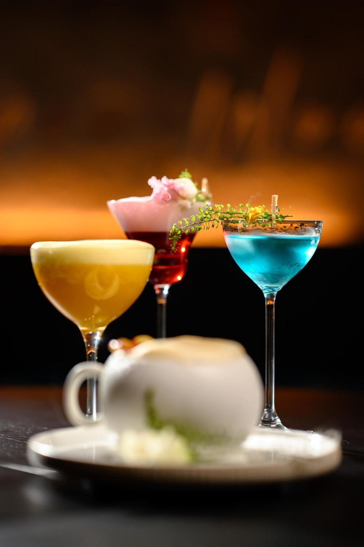 فندق بولمان ريغا أولد تاون المظهر الخارجي الصورة A selection of cocktails