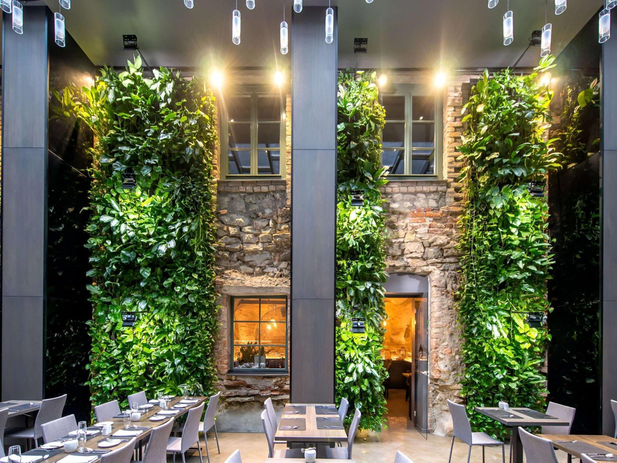 فندق بولمان ريغا أولد تاون المظهر الخارجي الصورة The restaurant's interior