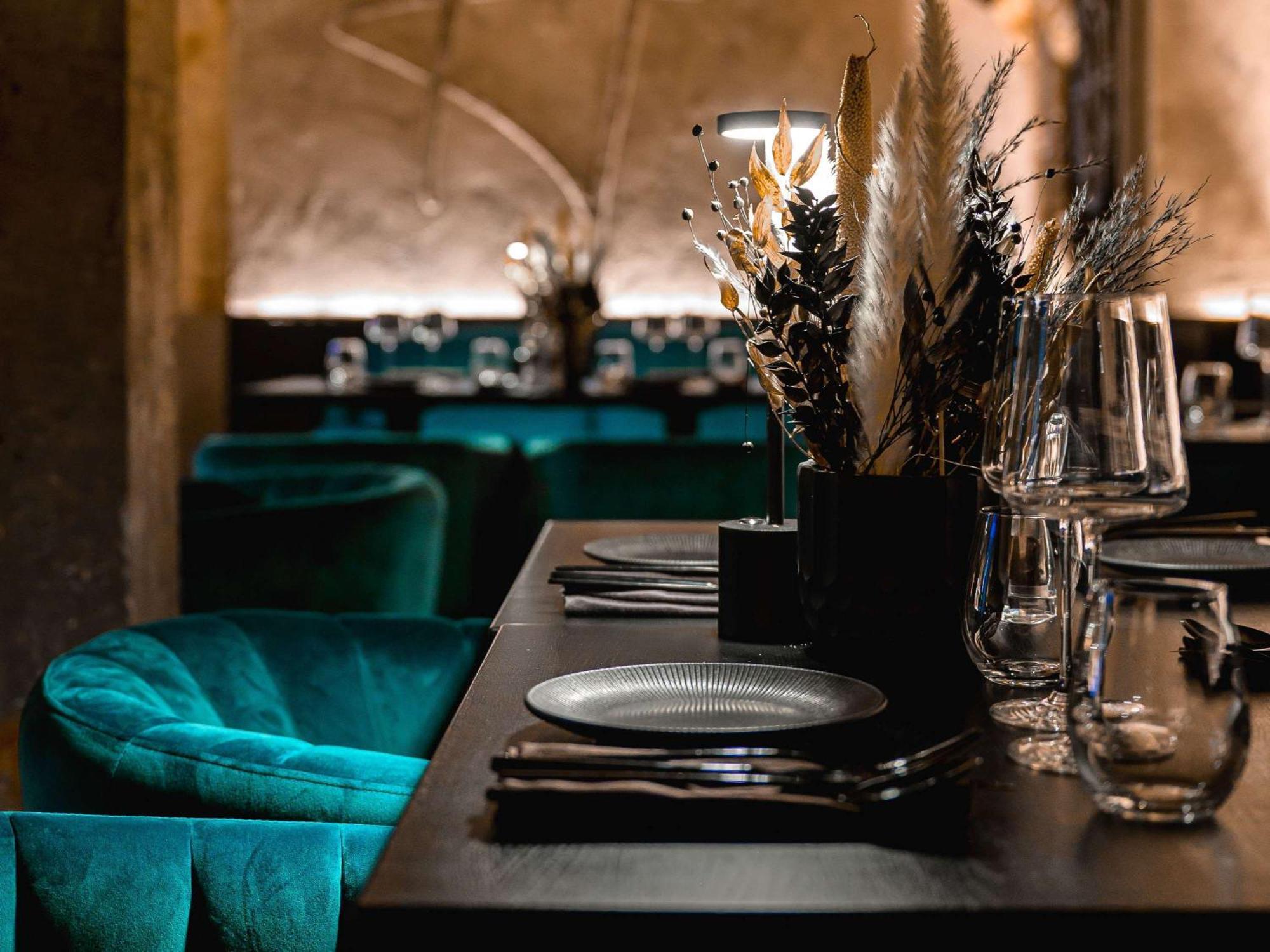 فندق بولمان ريغا أولد تاون المظهر الخارجي الصورة Restaurant interior