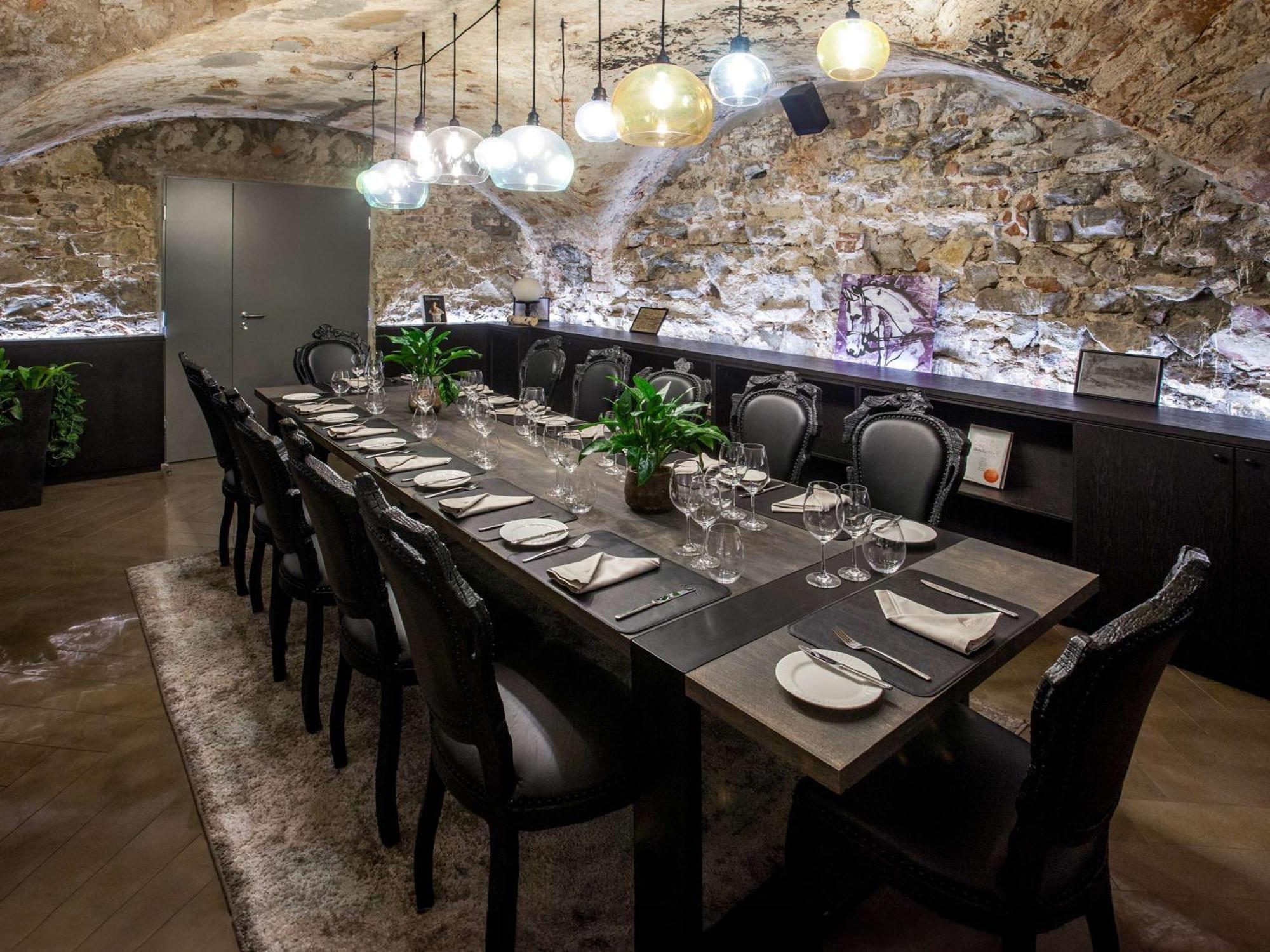 فندق بولمان ريغا أولد تاون المظهر الخارجي الصورة The interior of the restaurant